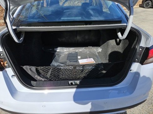 New 2025 Nissan Versa SV image 19
