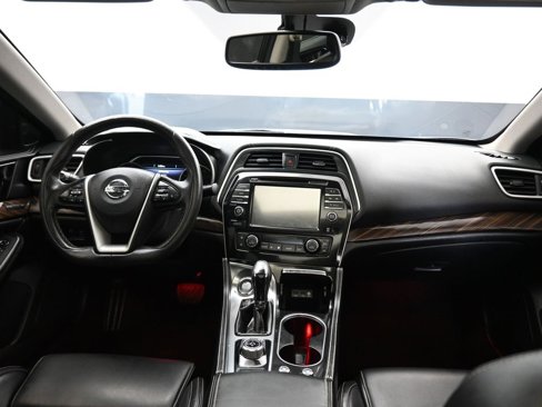 Used 2016 Nissan Maxima Platinum w/ Interior Lighting Package image 40