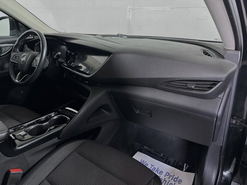 Used 2023 Buick Envision Preferred image 26