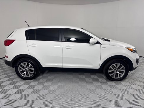 Used 2016 Kia Sportage LX image 4