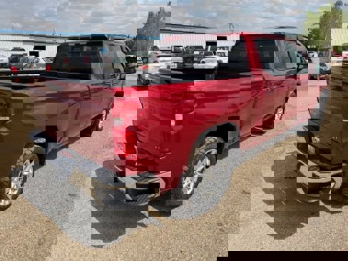 Used 2019 Chevrolet Silverado 1500 LT w/ All-Star Edition image 7