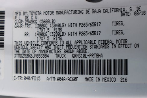 Used 2018 Toyota Tacoma TRD Sport image 29