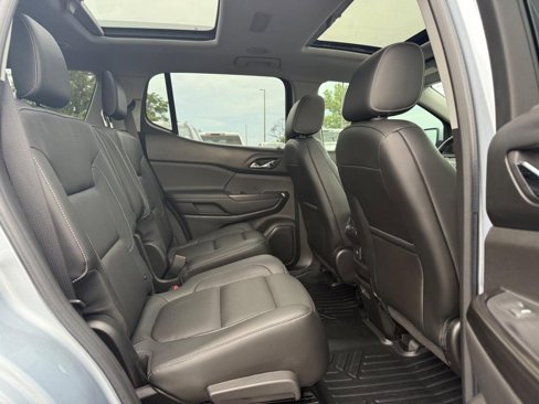 Used 2017 GMC Acadia SLT image 10