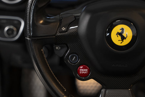 Used 2016 Ferrari California T image 30