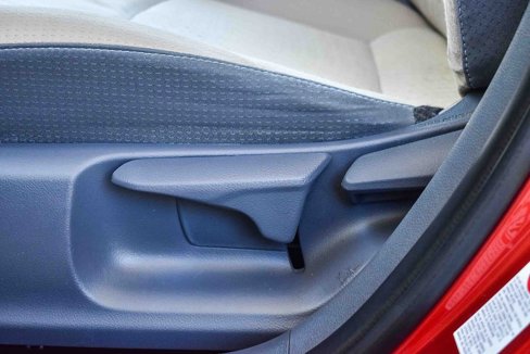 Used 2016 Toyota Prius Four image 20