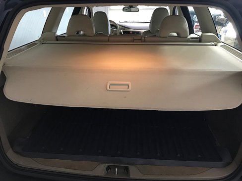 Used 2010 Volvo XC70 3.2 image 31