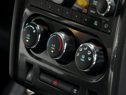 Used 2009 Dodge Challenger SRT8 image 53