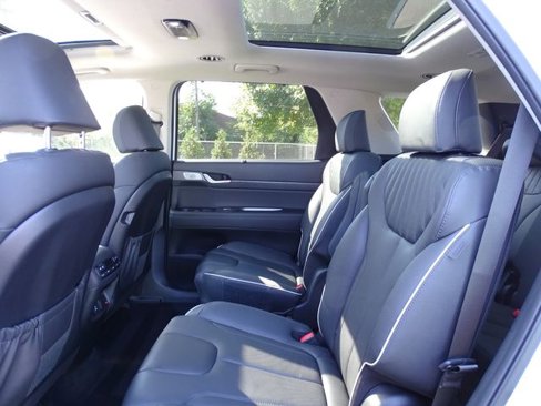 Used 2024 Hyundai Palisade Limited image 14