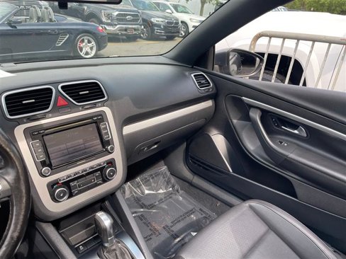 Used 2012 Volkswagen Eos Komfort image 44