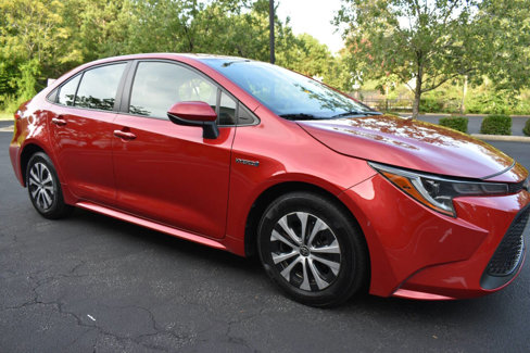 Used 2021 Toyota Corolla LE image 27