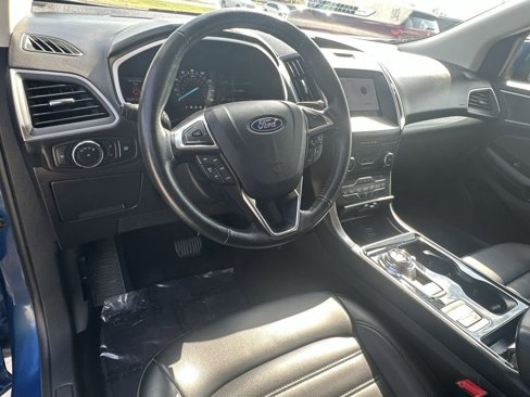 Used 2020 Ford Edge SEL image 10