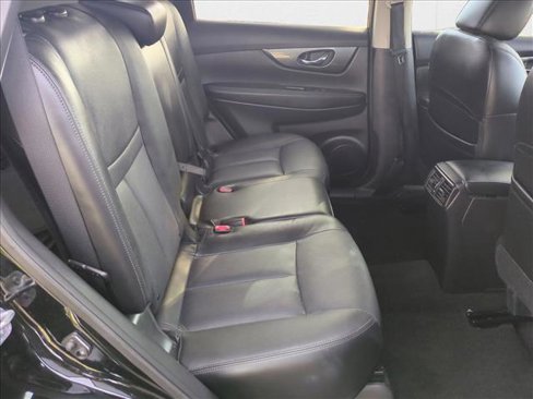 Used 2015 Nissan Rogue SL image 19