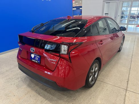 Used 2019 Toyota Prius image 8
