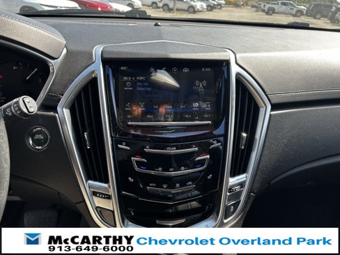 Used 2015 Cadillac SRX Luxury image 11