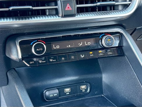 Used 2023 Kia K5 LXS image 15