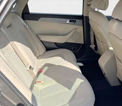 Used 2016 Hyundai Sonata SE image 18