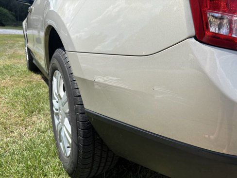Used 2010 Cadillac SRX Luxury image 8