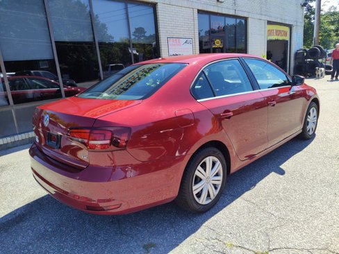 Used 2017 Volkswagen Jetta S image 8