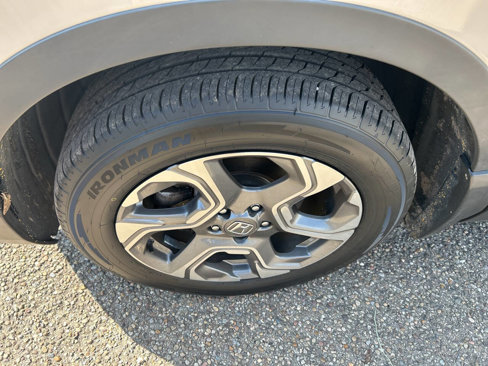 Used 2017 Honda CR-V EX image 2