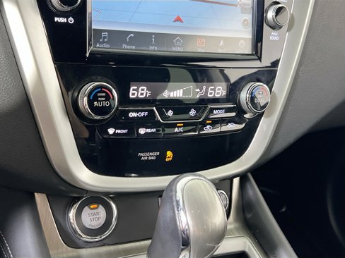 Used 2018 Nissan Murano SV image 15
