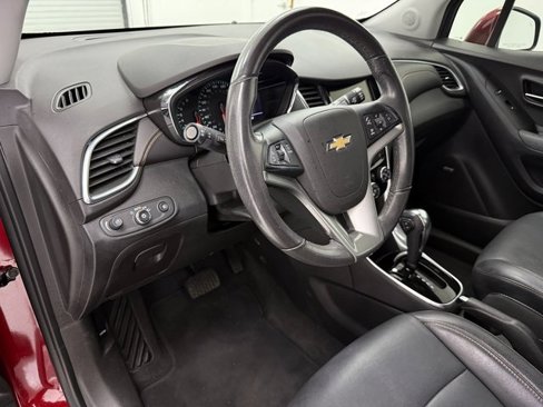 Used 2019 Chevrolet Trax Premier image 8