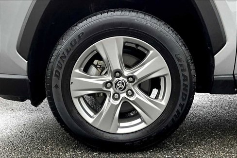 Used 2024 Toyota RAV4 XLE image 7