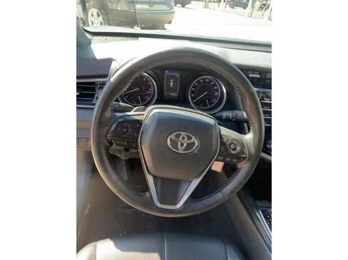 Used 2020 Toyota Camry SE image 9