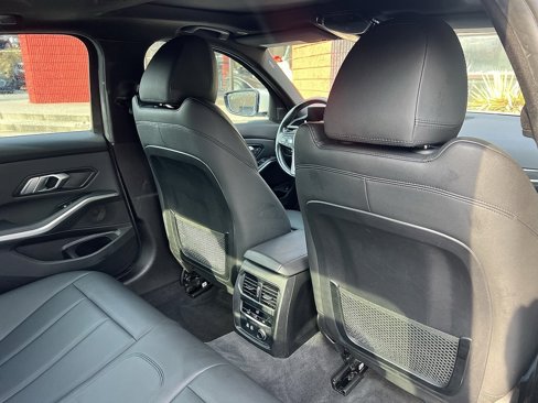 Used 2019 BMW 330i Sedan image 32