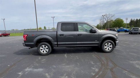Used 2017 Ford F150 XLT image 9