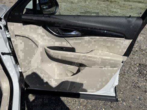 Used 2021 Buick Envision Essence image 16