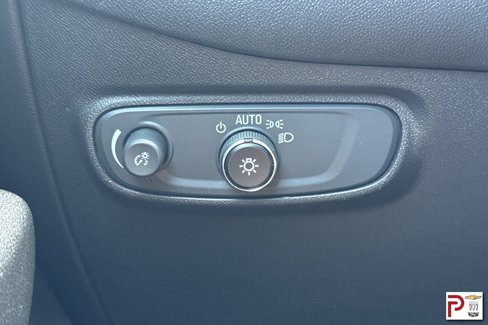 Used 2022 Chevrolet Equinox LT image 31
