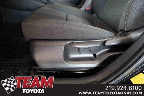 Used 2023 Toyota Corolla LE image 12