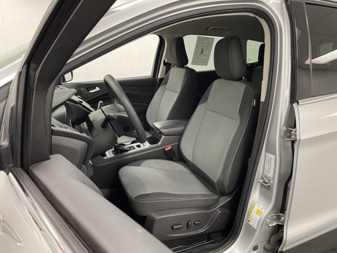 Used 2018 Ford Escape SE image 18