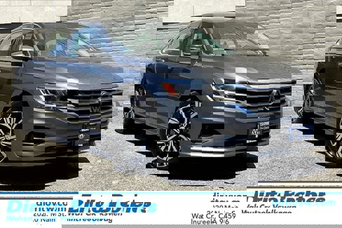 Certified 2021 Volkswagen Passat 2.0T SE w/ Luggage Net & Mats Package image 1