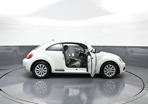 Used 2015 Volkswagen Beetle 1.8T image 42