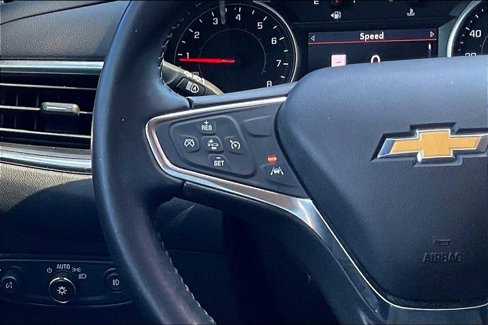 Used 2020 Chevrolet Equinox LT image 17