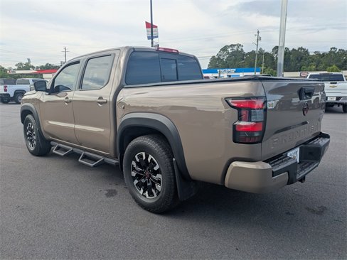 Used 2022 Nissan Frontier Pro-X image 6