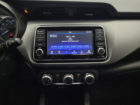 Used 2019 Nissan Kicks S image 25