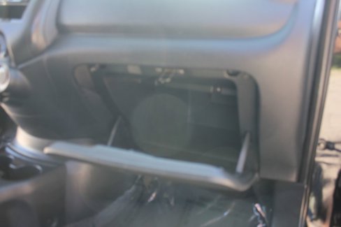 Used 2014 Nissan Versa S Plus image 29