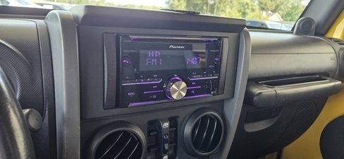 Used 2009 Jeep Wrangler X image 26