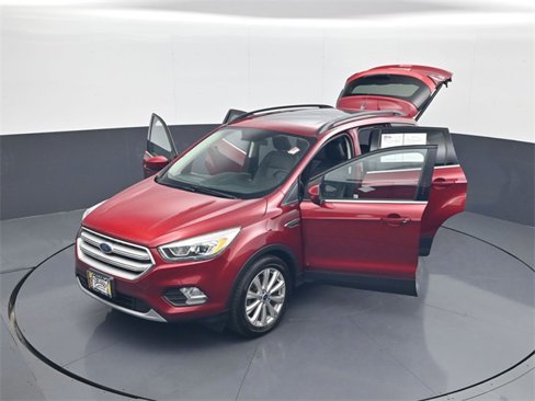 Used 2019 Ford Escape SEL image 30