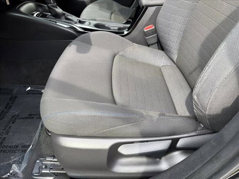 Used 2022 Toyota Corolla SE image 12