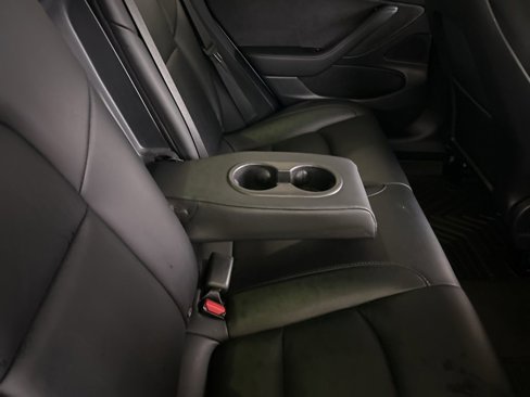 Used 2020 Tesla Model 3 image 27