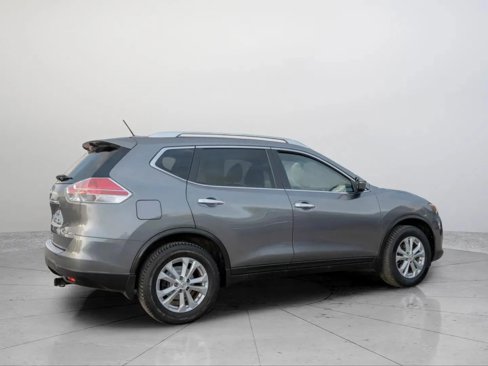 Used 2015 Nissan Rogue SV image 7