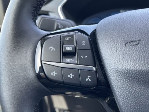 Used 2024 Ford Escape Platinum image 15