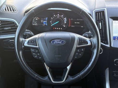 Used 2020 Ford Edge SEL image 26