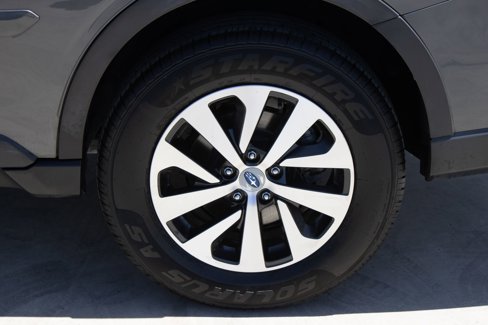 Used 2021 Subaru Outback Premium image 34