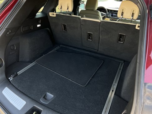 Used 2018 Cadillac XT5 Premium Luxury image 37