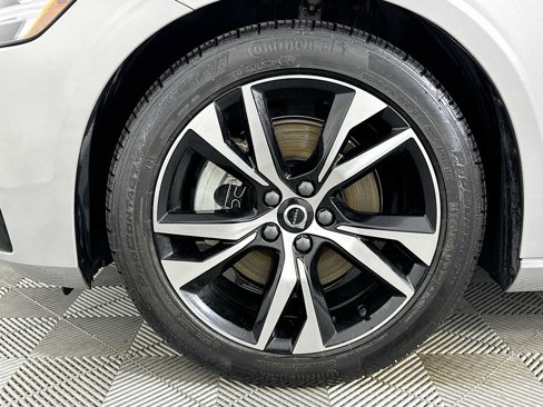 Certified 2025 Volvo S60 B5 Core image 29