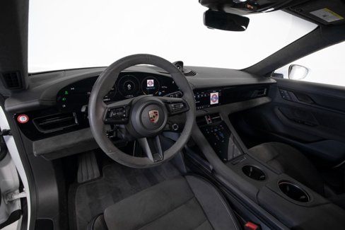 Used 2023 Porsche Taycan GTS image 7